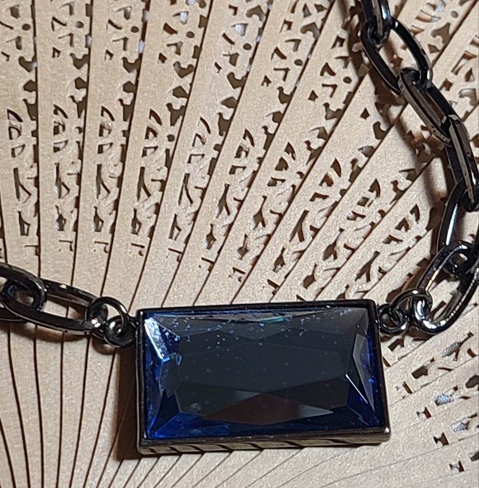 Rectangular Blue Pendant Necklace - image 3